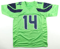 D. K. Metcalf Signed Seahawks Jersey (JSA COA) Seattle 2nd Rd Pick 2019 Ole Miss