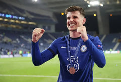 Mason Mount Signed Chelsea Football Club Jersey (Beckett)  Central Midfielder