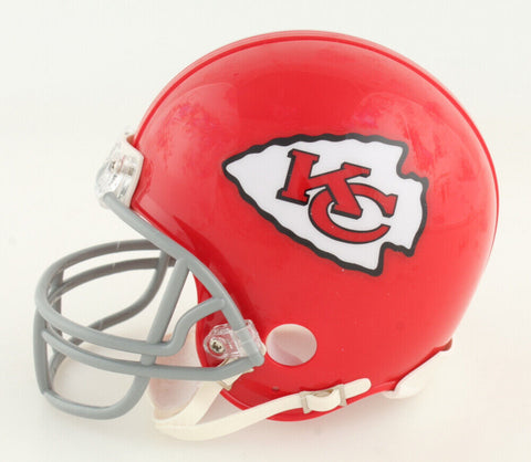 Derrick Johnson Signed Chiefs Mini Helmet (Beckett) Kansas City L.B. (2005–2017)