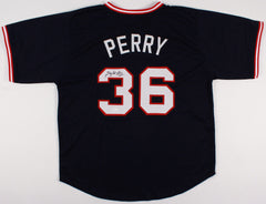 Gaylord Perry Signed Cleveland Indians Jersey (JSA COA) 1972 AL Cy Young Winner
