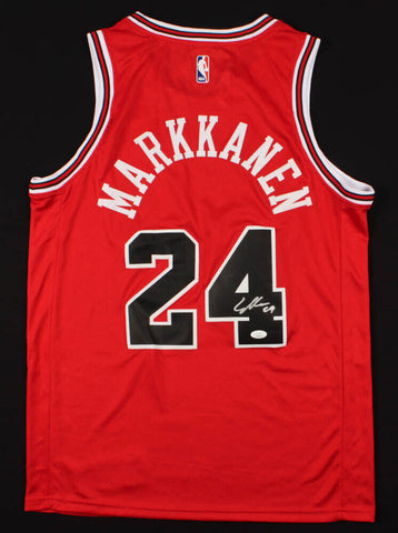 Lauri Markkanen Signed Bulls Jersey (JSA COA) Chicago's #1 pick  2017 Draft