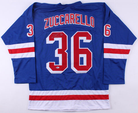 Mats Zuccarello Signed New York Rangers Jersey (Beckett COA) N.Y. Wing 2010-2019