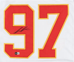 Felix Anudike-Uzomah Signed Kansas City Chiefs Jersey (Beckett) 2023 1st Rnd Pk.