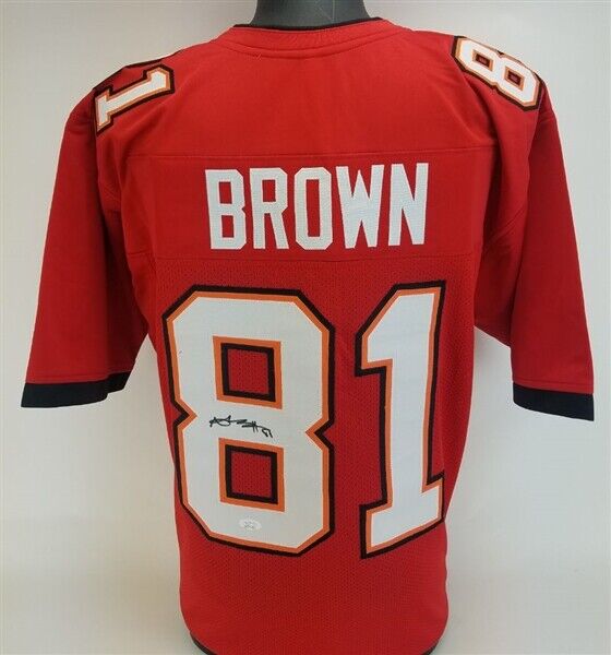 Antonio Brown Signed Buccaneer Jersey (Beckett Hologram) Tampa Bay 7xP –