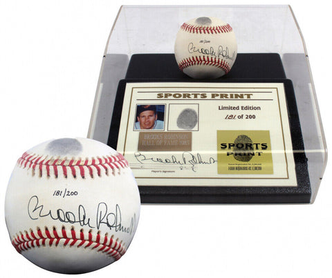 Brooks Robinson Signed AL Baseball w/ Thumbprint & Display Case (Beckett) HOF 3B