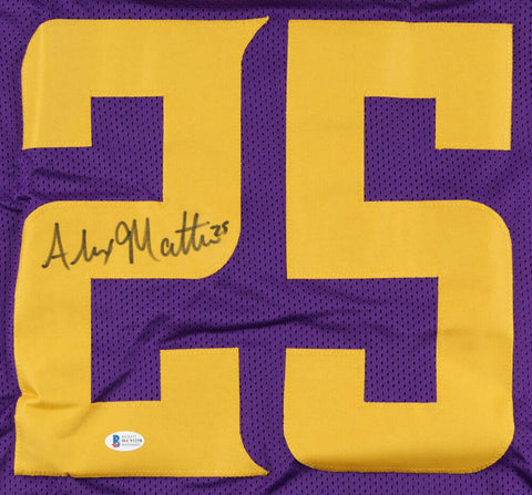 Alexander Mattison Signed Minnesota Vikings Jersey (Beckett COA) 2019 3rd Rd Pck