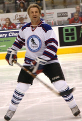 Glenn Anderson Signed Edmonton Oilers Logo Hockey Puck (JSA COA) 6xStanley Cup