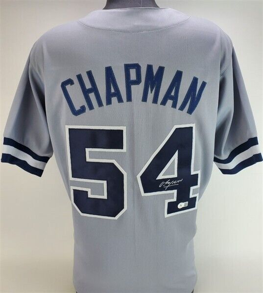 Aroldis Chapman Signed New York Grey Baseball Jersey (Beckett)