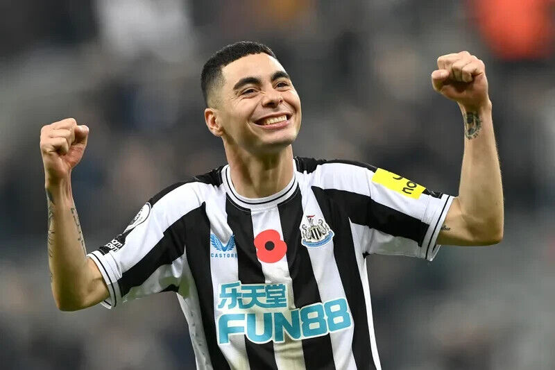 Miguel Almiron Signed Newcastle United F.C. Home Soccer Jersey (Beckett)