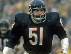 Dick Butkus Signed Chicago Bear Jersey (Beckett) 8×Pro Bowl 1965–1972 Linebacker