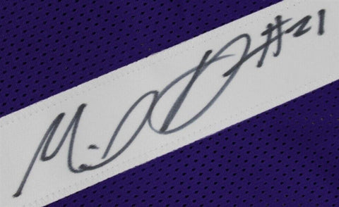 Mike Hughes Signed Minnesota Vikings Jersey (Beckett Hologram) 2018 1st Round Pk