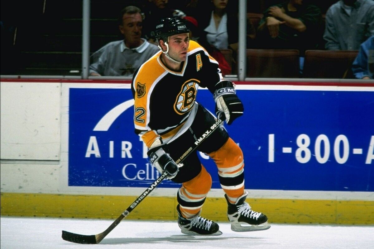 1991-92 Adam Oates Boston Bruins Game Worn Jersey - Photo Match