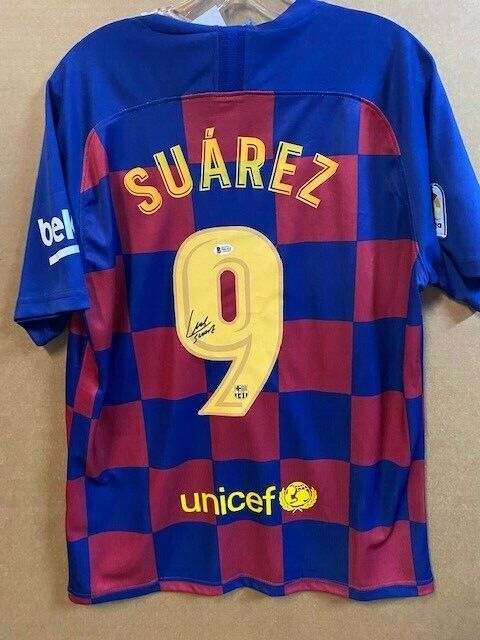 Luis Suarez Signed Barcelona Custom Jersey (Beckett COA) Futbol