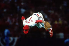 Ozzie Smith Signed OML Baseball (Beckett COA) St Louis Cardinals 15xAll Star S.S