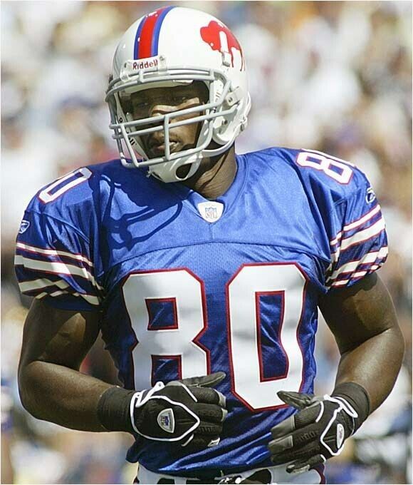 Eric Moulds Signed Bills Jersey (Beckett COA) Buffalo's All Pro W.R. (1996–2005)