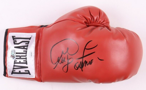 George Foreman Signed Everlast Boxing Glove (JSA COA) Rumble in the Jungle / Ali