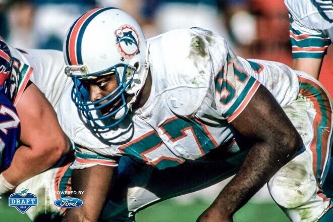 Dwight Stephenson Signed Miami Dolphins Jersey Inscribed HOF 98 (Beckett)All Pro