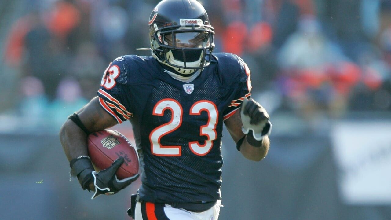 Devin Hester autographed 8x10 Photo (Chicago Bears)