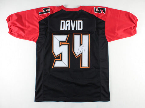 Lavonte David Signed Buccaneers Jersey (JSA COA) Tampa Bay L.B. 2012-Present