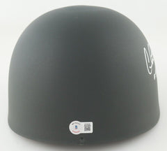 Charlie Sheen (Chris Taylor) Signed "Platoon" Army Helmet Ins. "Taylor"(Beckett)