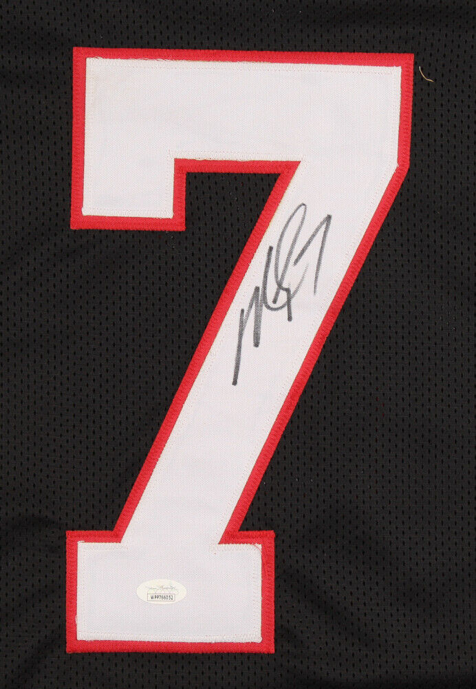 Michael Vick Signed Falcons Jersey (JSA COA)  NFL Comeback Player the Year 2010