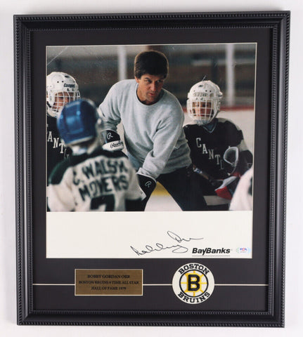 Bobby Orr Signed Boston Bruins 18x21 Framed Poster (PSA) w/Vintage Bruins Patch