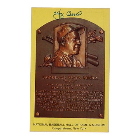 Yogi Berra Signed HOF Postcard (PSA COA) New York Yankees 18xAll Star Catcher