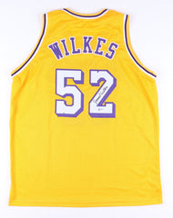 Jamaal Wilkes Signed Los Angeles Lakers Jersey (PSA COA) 4xNBA Champion Forward