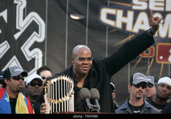 Frank Thomas Signed 2005 World Series Baseball (Beckett) Chicago White Sox 1B/DH